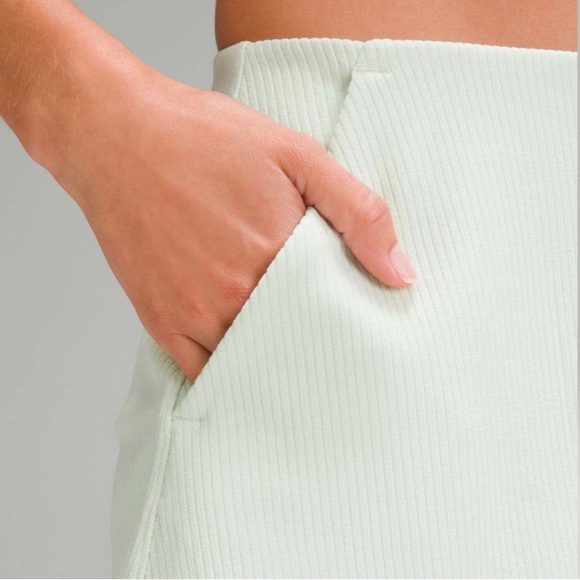 Lululemon Ribbed Softstreme High-Rise Short 2"
Kohlrabi Green - Picture 6 of 6